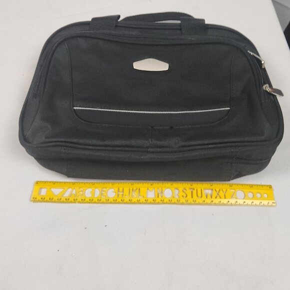 Ricardo Beverly Hills Essentials Super Tote Multi Compartment Black Travel Bag - Picture 3 of 10